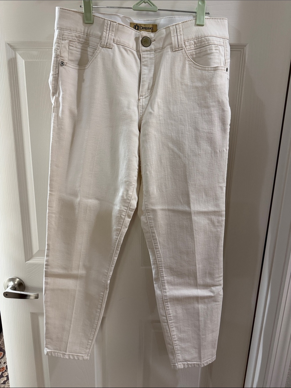 Democracy Women's Cream Skinny Jeans